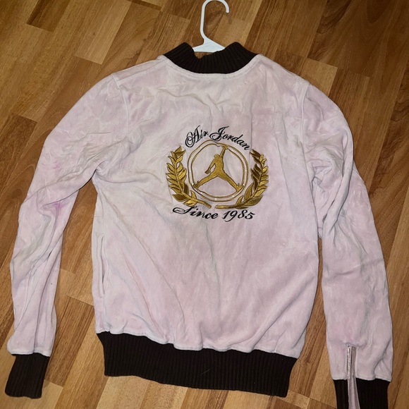 Vintage Nike Air Jordan Women's Velour Tracksuit. Pink/Brown. - Picture 4 of 12